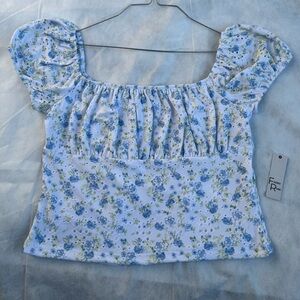 Faded  Rose XL Floral Puff Sleeve top squaer neck